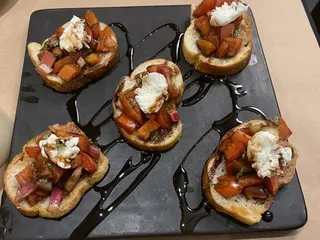 Five Ten Bistro