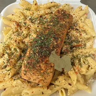 pasta dish, pasta, food