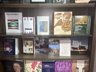 Williamsburg Booksellers