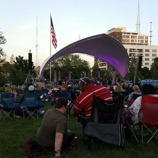 Recaptured at the Horses of Honor concert.