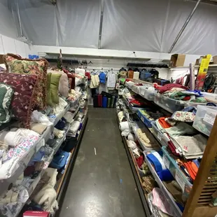 Linens linens linens