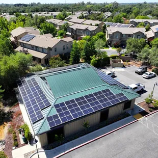 PLACER COUNTY
Solar - Panel Qty: 122
Solar - DC Size: 48.19