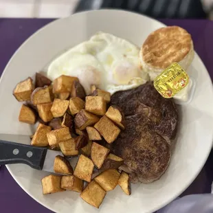 Big Dan's Steak &amp; Eggs