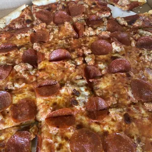 pepperoni pizza