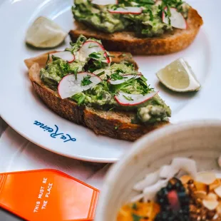 Avocado toast