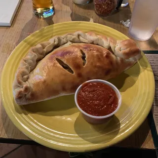 Manzano Calzone