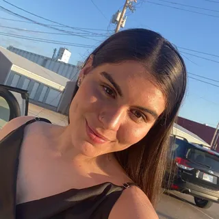 Gabbie H.