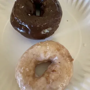 Double chocolate and cake glazed