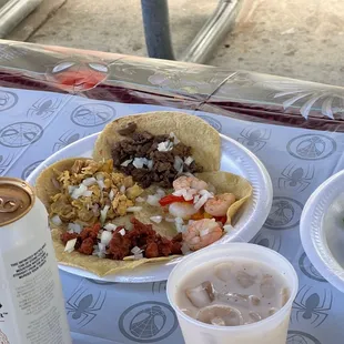 Tacos and horchata soooo good!!