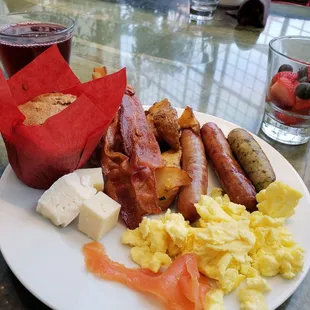 Kale Smoked Salmon Pizza