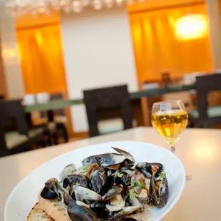 Steamed Mussels