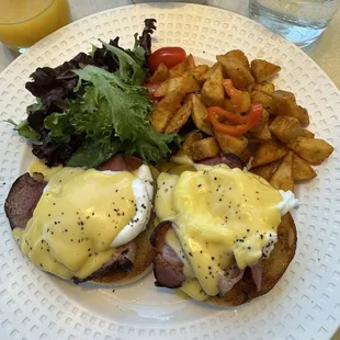 Eggs Benedict