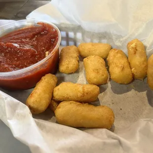 Guda Mac and cheese bites