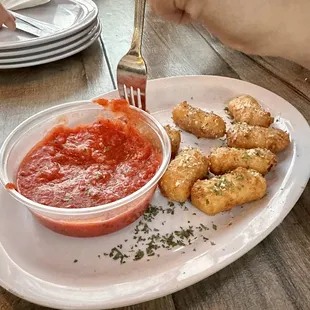 Mac n cheese bites