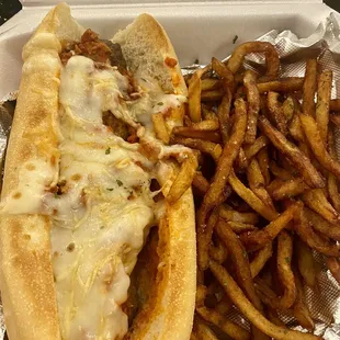A very good meatball sub!