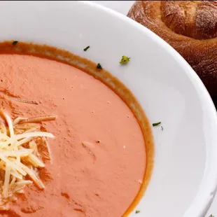 Tomato Basil Soup