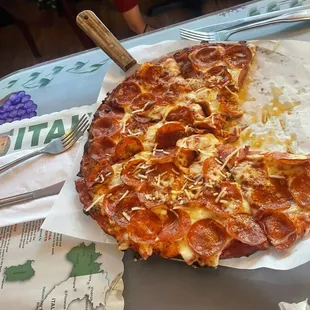 Pepperoni pizza