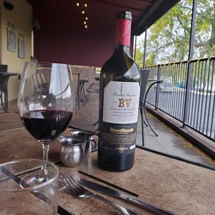 The patio was amazing! Light rain cooled things down and dinner was exceptional. As always.