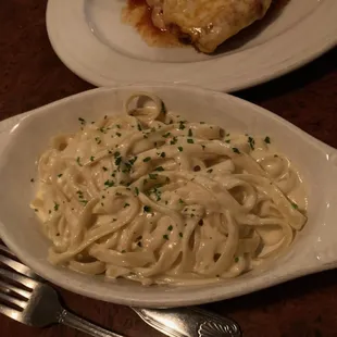 Side of Fettucine Alfredo