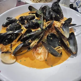 Cappellini Alla Bucaniera