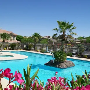 Tuscany Villa Apartments