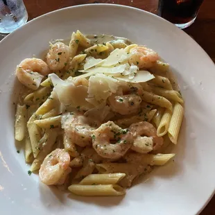 Shrimp alfredo with penne