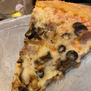 Fantastic pizza, beautiful environment and great staff!