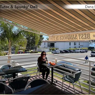 Lunch with Amber L w/an &quot;Ocean view.&quot; Well... &apos;It does face the ocean and the view is mostly obstructed. - HA! (Back, patio seating)