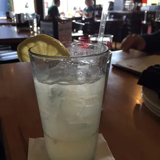 Rosemary Lemonade