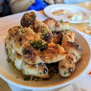 Garlic Knots