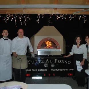 Let us share this new way to bring fresh, hot, gourmet pizza, salad and much more to your next event.  Check us out on Facebook!