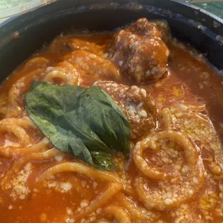 Bambino polpette (Meatballs and Pasta)