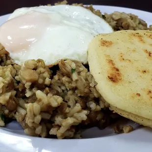 Breakfast combo /combo de calentado