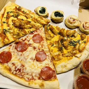 Buffalo Chicken, Pepperoni, Spinach &amp; Ham Pin Wheels