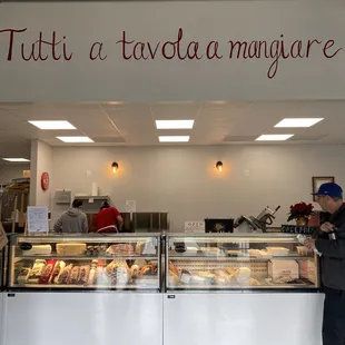 Main counter/entrance