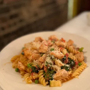 Fusilli Primavera (with vodka sauce)