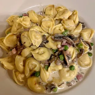 Tortellini alla Crema