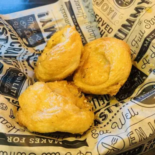 Garlic Knots