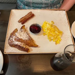 Nona&apos;s breakfast