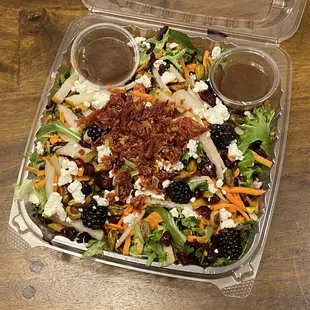 Pear, Prosciutto and Goat Cheese Salad