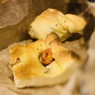 Side of bread comes w/entrees.