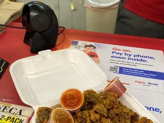 Apollo Beach Mobil Food Mart & Deli