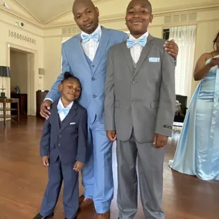 All suits provided by Tuxedo to Geaux. Mine (middle) special order. The kid&apos;s suits are for the groom&apos;s party.