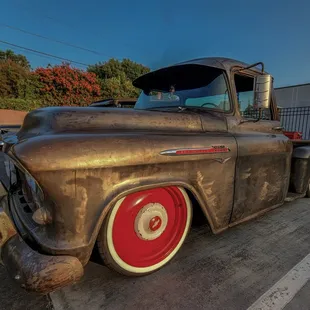 TUXIES JUICES CAR SHOW RIVERSIDE CALIFORNIA IS A GREAT COMMUNITY EVENT!