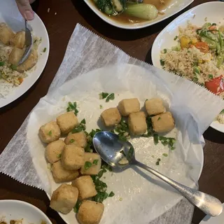Salt & Pepper Tofu Sauteed with Jalapeno (Dau Hu Rang Muoi Ot)