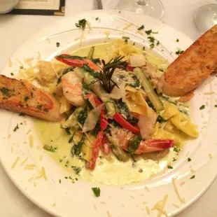 pasta, pasta dish, food