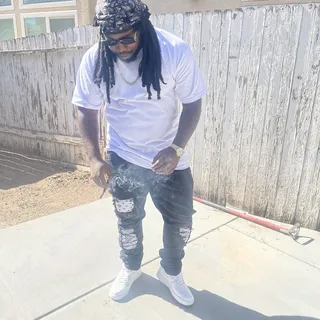 Dmonte W.