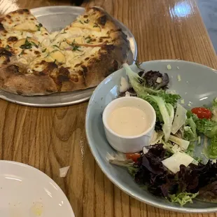 Applewood Pizza
