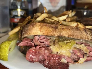 Mulligan's Restaurant & Pub