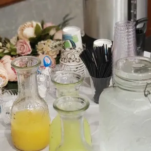 Beverage station for brunch